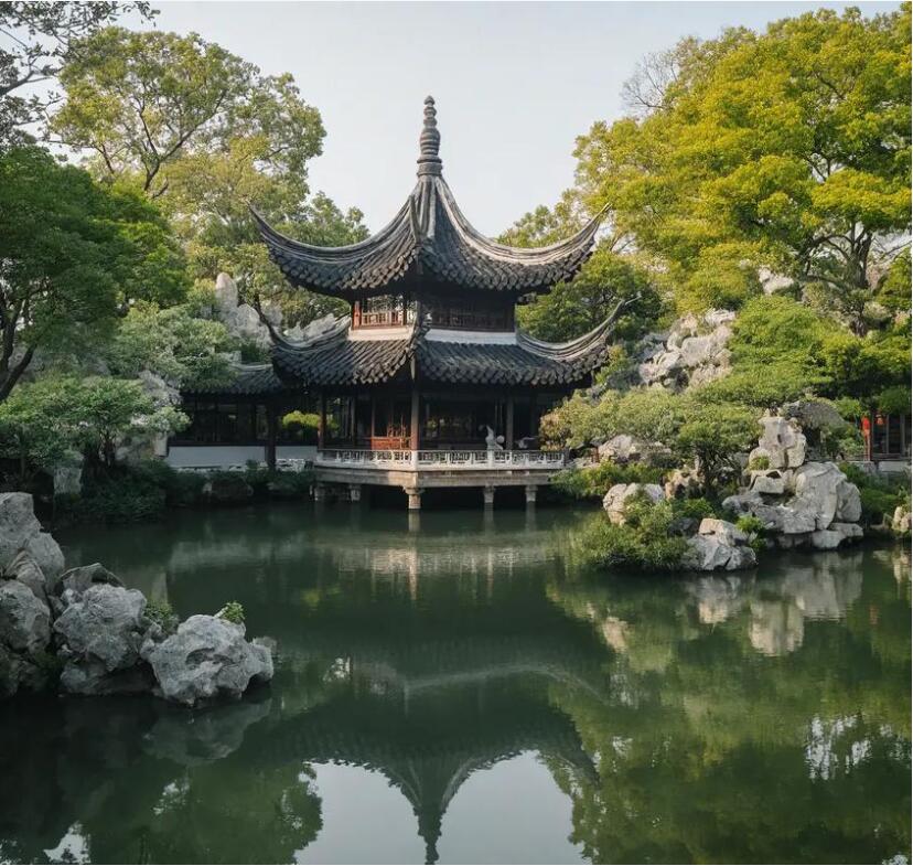 鱼峰区雨寒制造有限公司